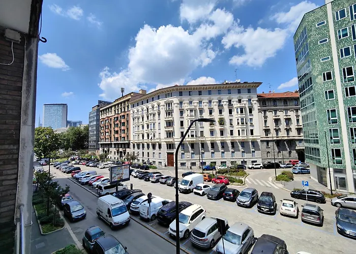 Doria 10 Next To Train Station Apartament Mediolan